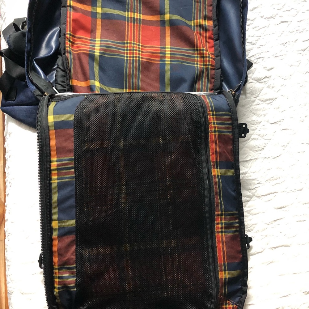 The Northface Crevasse Pack - Picture 6 of 6